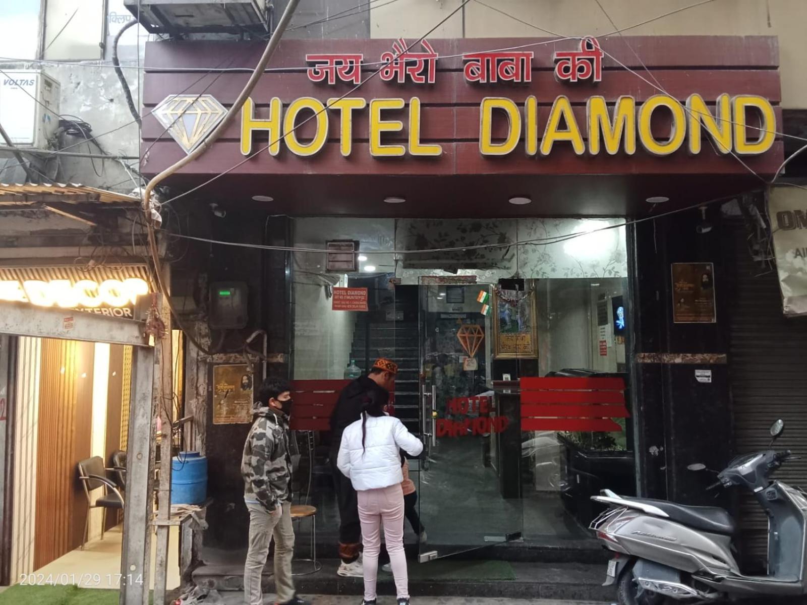 Hotel Diamond New Delhi Exterior photo